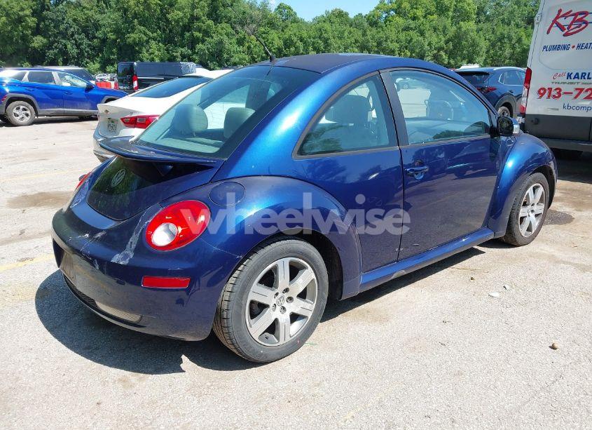 Photo 4 of 2006 Volkswagen New BEETLE 2.5 (VIN 3VWSW31C46M420364)