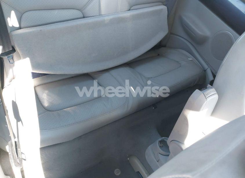 Photo 8 of 2006 Volkswagen New BEETLE 2.5 (VIN 3VWSW31C76M418768)