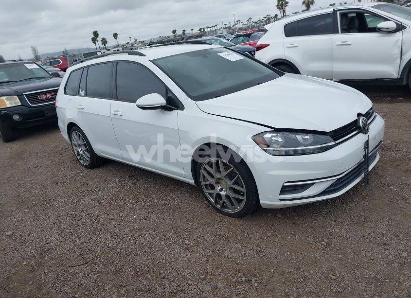 2019 Volkswagen Golf SPORTWAGEN 1.4T S (VIN 3VWT57AU9KM510272) main photo