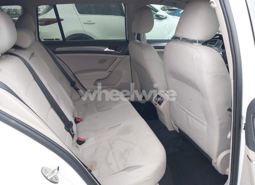 Photo 8 of 2019 Volkswagen Golf SPORTWAGEN 1.4T S (VIN 3VWT57AU9KM510272)