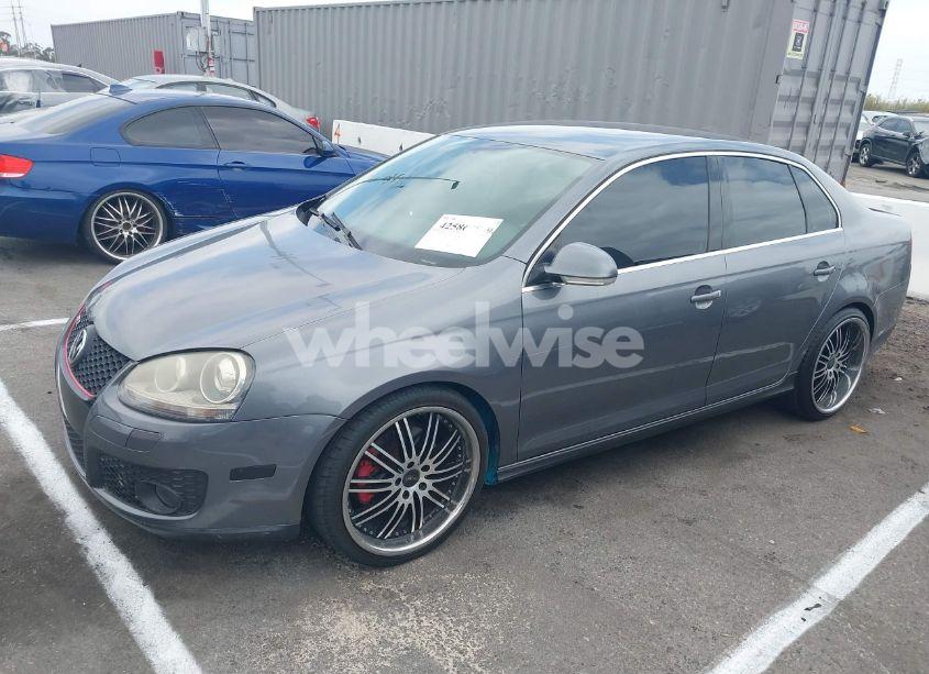 Photo 2 of 2006 Volkswagen Jetta GLI (VIN 3VWTJ71K16M766969)