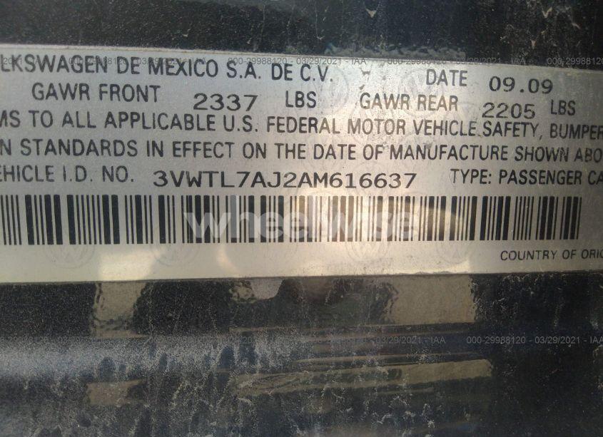 Photo 9 of 2010 Volkswagen Jetta TDI (VIN 3VWTL7AJ2AM616637)