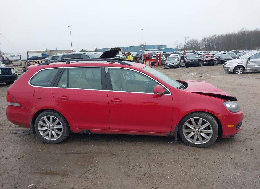 Photo 13 of 2010 Volkswagen Jetta TDI (VIN 3VWTL7AJ5AM669901)