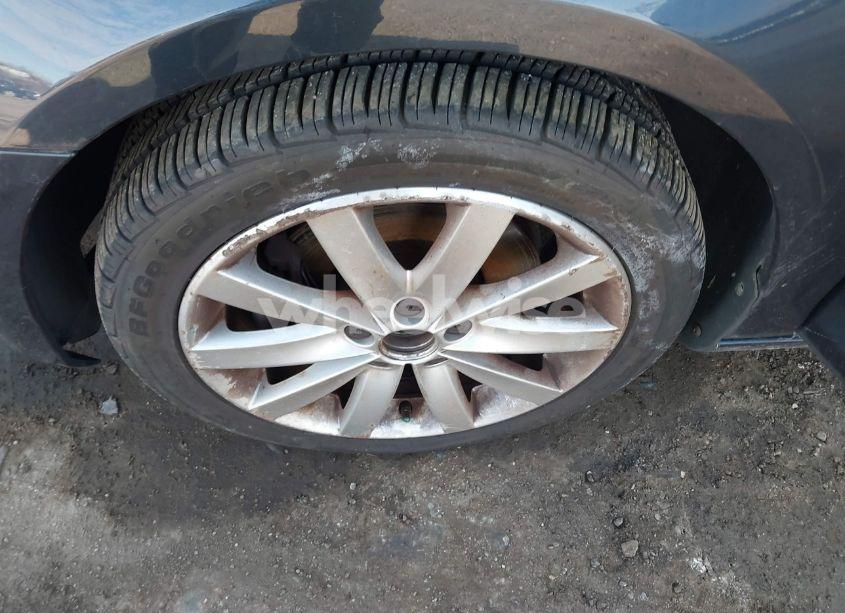 Photo 12 of 2010 Volkswagen Jetta TDI (VIN 3VWTL7AJ8AM684201)