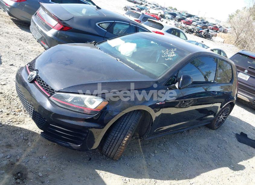 Photo 14 of 2015 Volkswagen Golf GTI 2.0T S 2-DOOR (VIN 3VWTT7AU5FM071860)