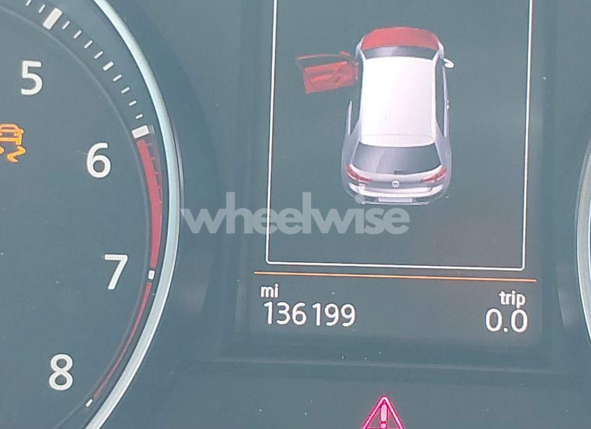 Photo 15 of 2015 Volkswagen Golf GTI 2.0T S 2-DOOR (VIN 3VWTT7AU5FM071860)