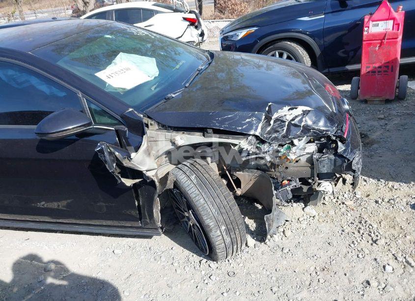 Photo 6 of 2015 Volkswagen Golf GTI 2.0T S 2-DOOR (VIN 3VWTT7AU5FM071860)