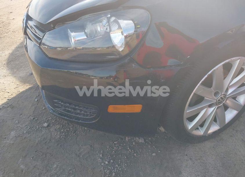 Photo 6 of 2010 Volkswagen Jetta SE (VIN 3VWTZ7AJ5AM663711)