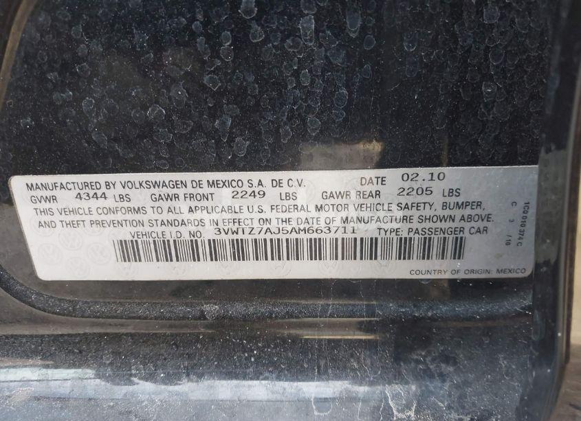 Photo 9 of 2010 Volkswagen Jetta SE (VIN 3VWTZ7AJ5AM663711)