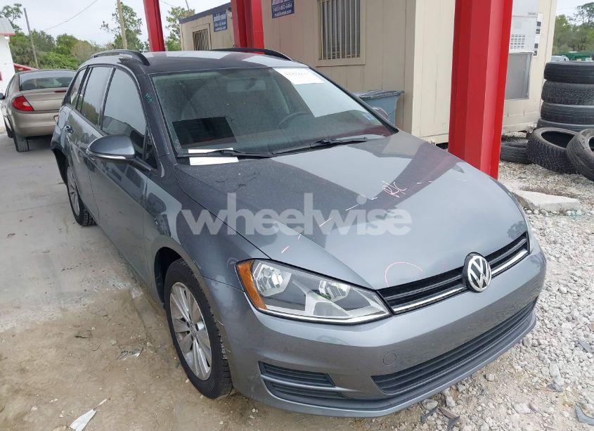 2017 Volkswagen Golf SPORTWAGEN TSI S (VIN 3VWU17AU6HM528933) main photo