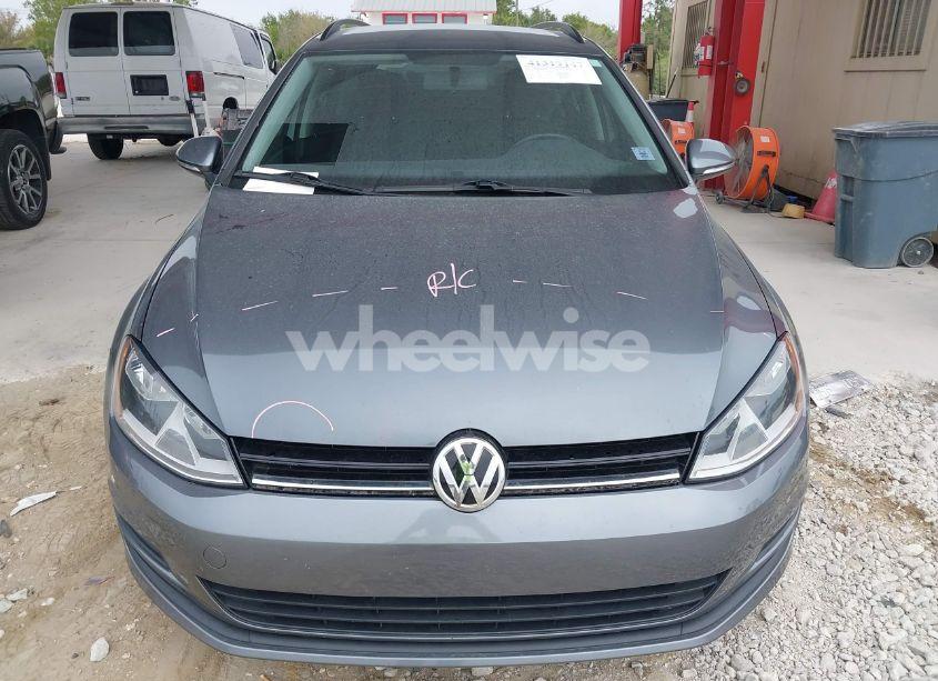 Photo 12 of 2017 Volkswagen Golf SPORTWAGEN TSI S (VIN 3VWU17AU6HM528933)