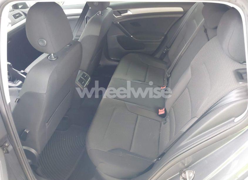 Photo 8 of 2017 Volkswagen Golf SPORTWAGEN TSI S (VIN 3VWU17AU6HM528933)