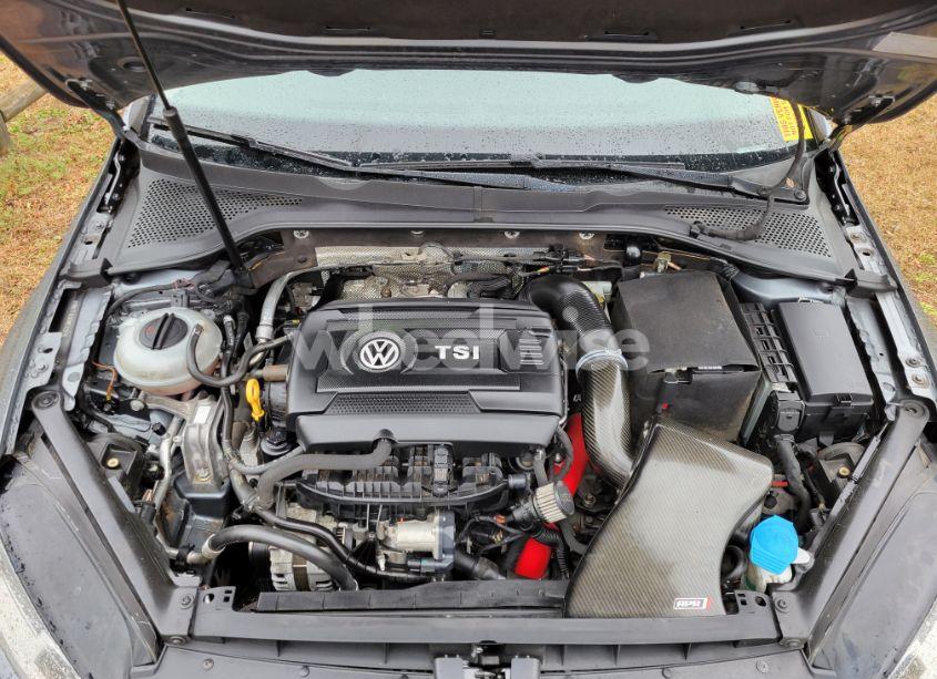 Photo 10 of 2017 Volkswagen Golf SPORTWAGEN TSI S (VIN 3VWU17AUXHM532015)