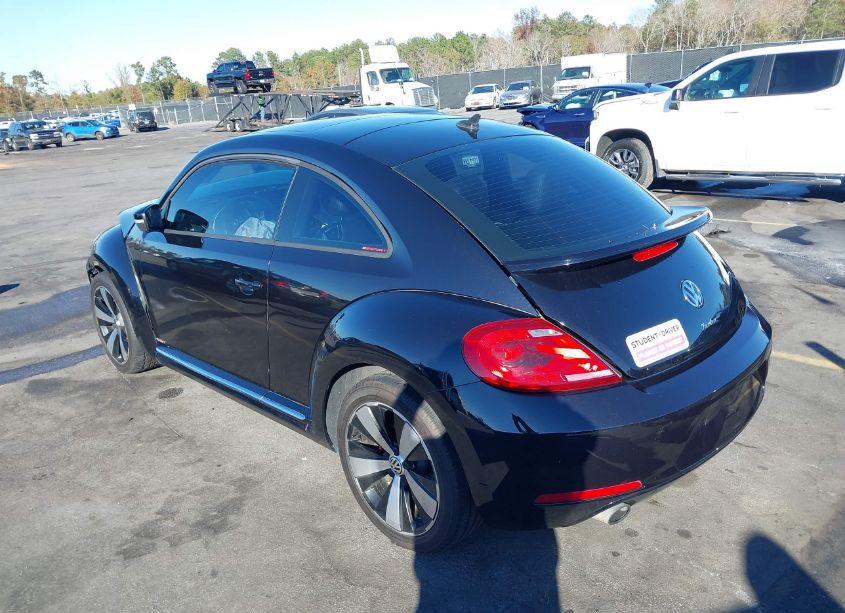 Photo 3 of 2013 Volkswagen Beetle 2.0T TURBO (VIN 3VWV67AT4DM607430)