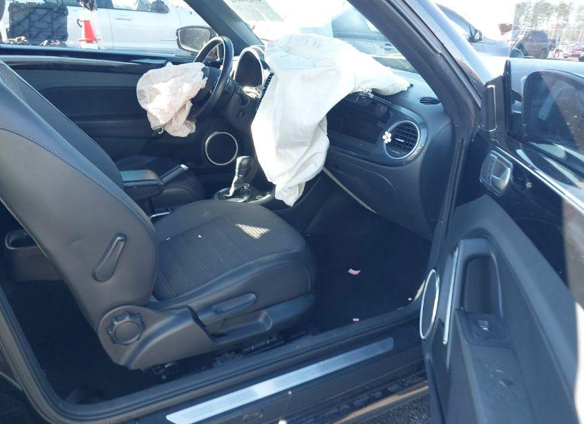 Photo 5 of 2013 Volkswagen Beetle 2.0T TURBO (VIN 3VWV67AT4DM607430)