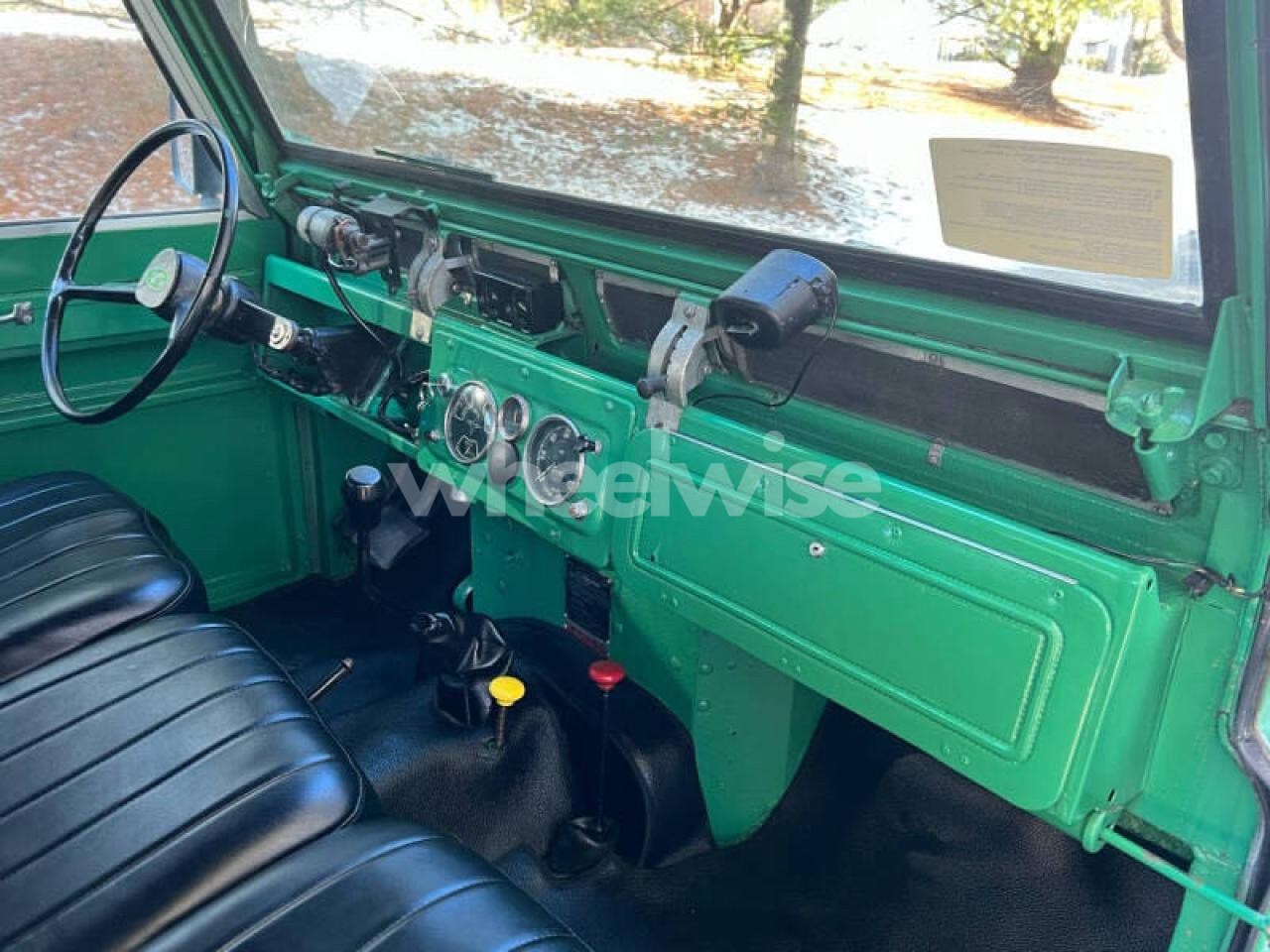 Photo 9 of 1961 LAND ROVER 88 SER IIA (VIN 3VWVS7AT7EM636840)