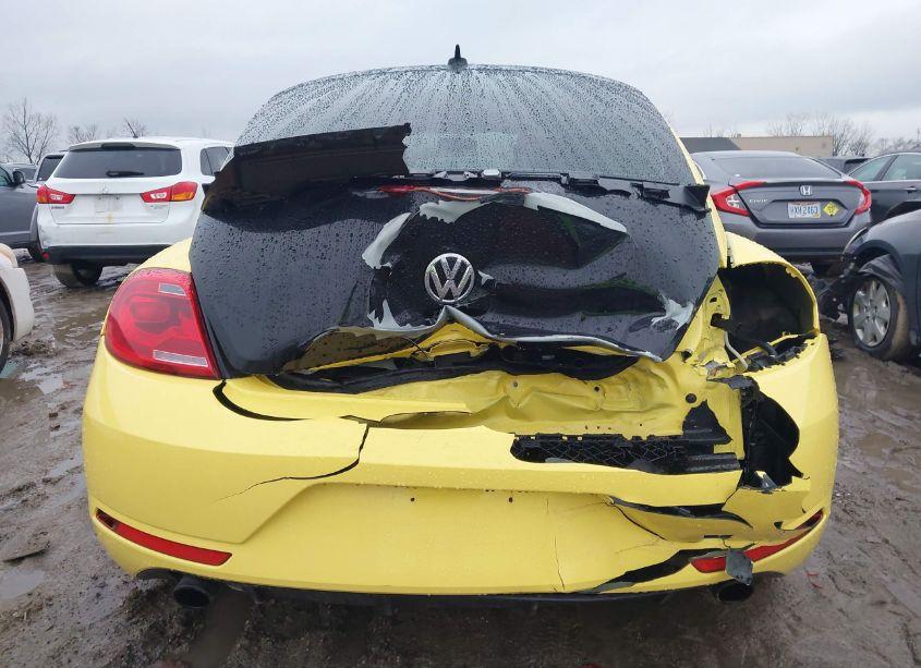 Photo 16 of 2014 Volkswagen Beetle 2.0T GSR (VIN 3VWVT7AT0EM629323)