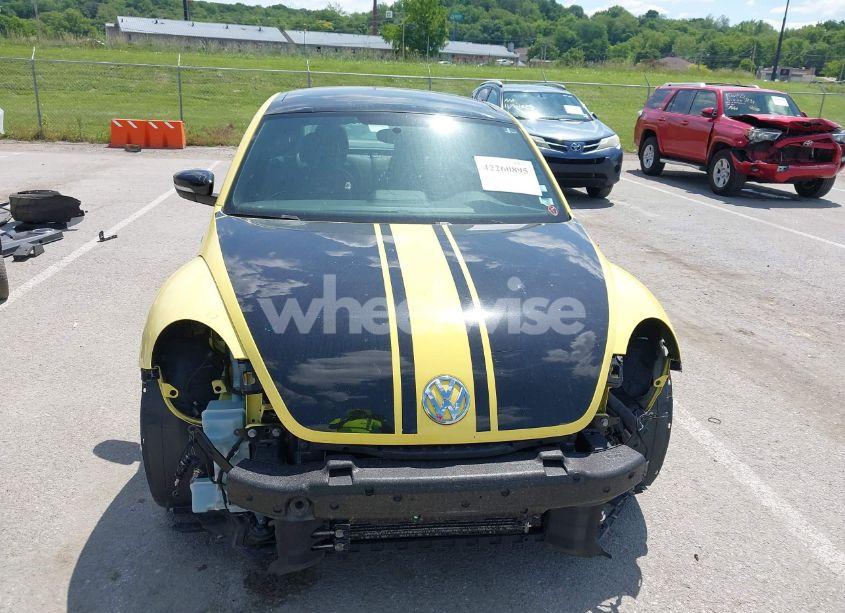 Photo 13 of 2014 Volkswagen Beetle 2.0T GSR (VIN 3VWVT7AT3EM611463)