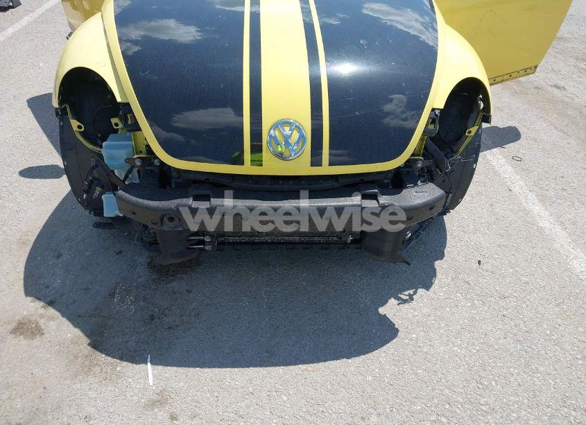 Photo 18 of 2014 Volkswagen Beetle 2.0T GSR (VIN 3VWVT7AT3EM611463)