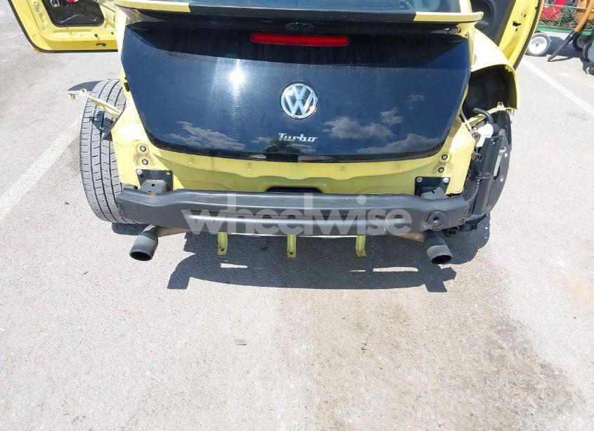 Photo 6 of 2014 Volkswagen Beetle 2.0T GSR (VIN 3VWVT7AT3EM611463)