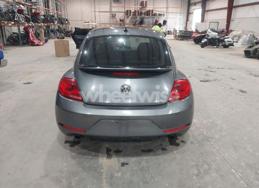 Photo 16 of 2014 Volkswagen Beetle 2.0T R-LINE (VIN 3VWVT7AT8EM630655)