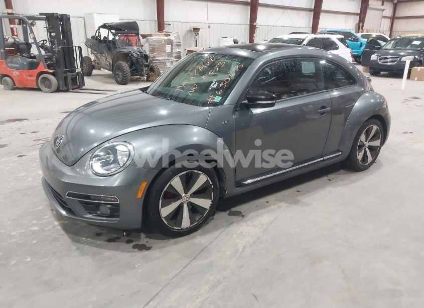 Photo 2 of 2014 Volkswagen Beetle 2.0T R-LINE (VIN 3VWVT7AT8EM630655)