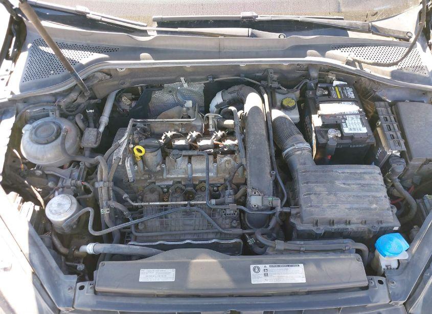 Photo 10 of 2020 Volkswagen Golf 1.4T TSI (VIN 3VWW57AU2LM011893)