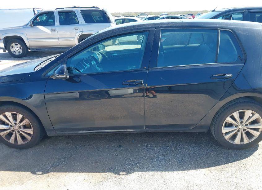 Photo 14 of 2020 Volkswagen Golf 1.4T TSI (VIN 3VWW57AU2LM011893)