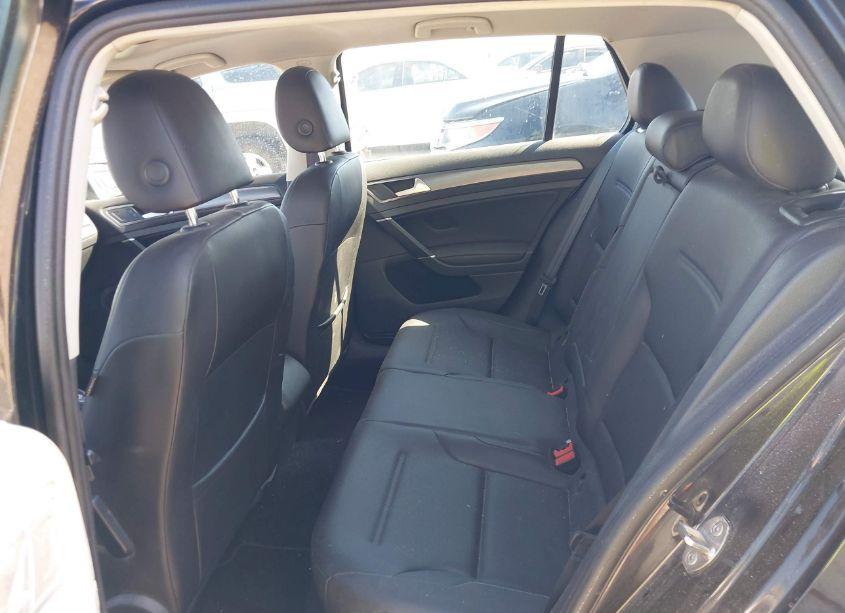 Photo 18 of 2020 Volkswagen Golf 1.4T TSI (VIN 3VWW57AU2LM011893)