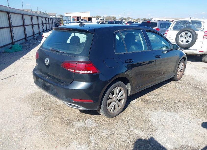 Photo 4 of 2020 Volkswagen Golf 1.4T TSI (VIN 3VWW57AU2LM011893)