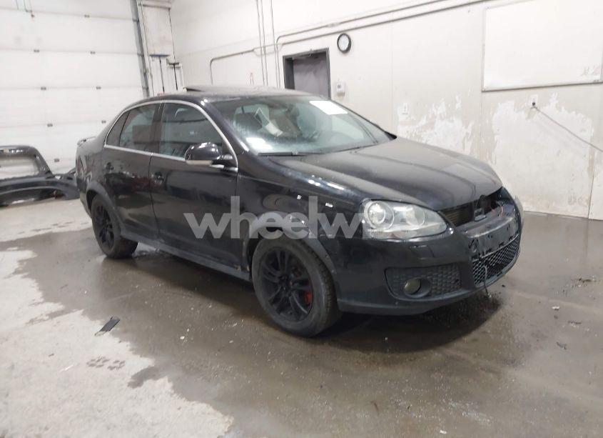 2006 Volkswagen Jetta GLI (VIN 3VWWJ71K66M710149) main photo