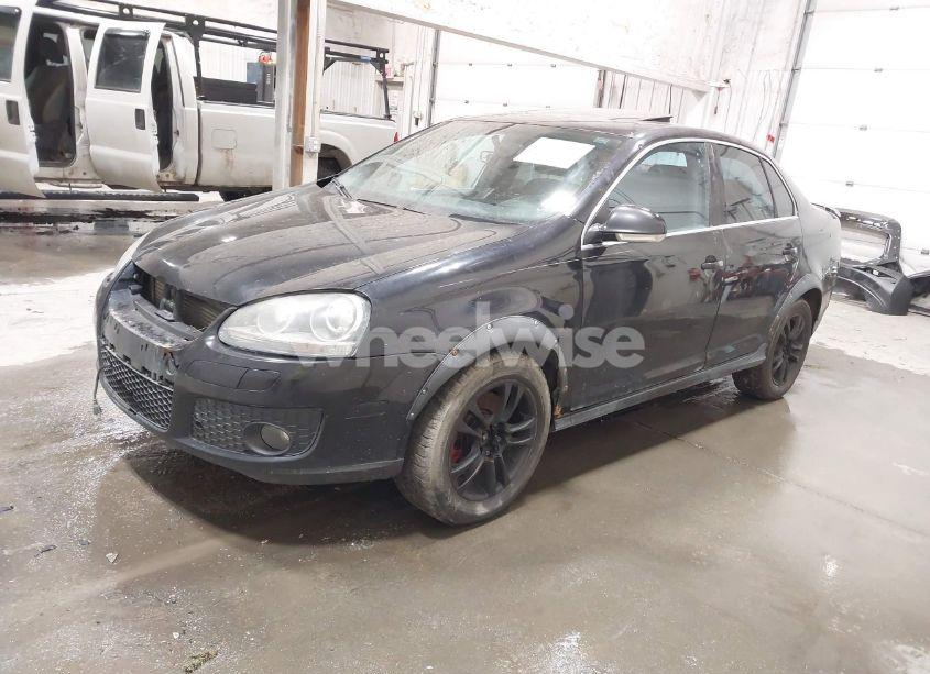 Photo 2 of 2006 Volkswagen Jetta GLI (VIN 3VWWJ71K66M710149)