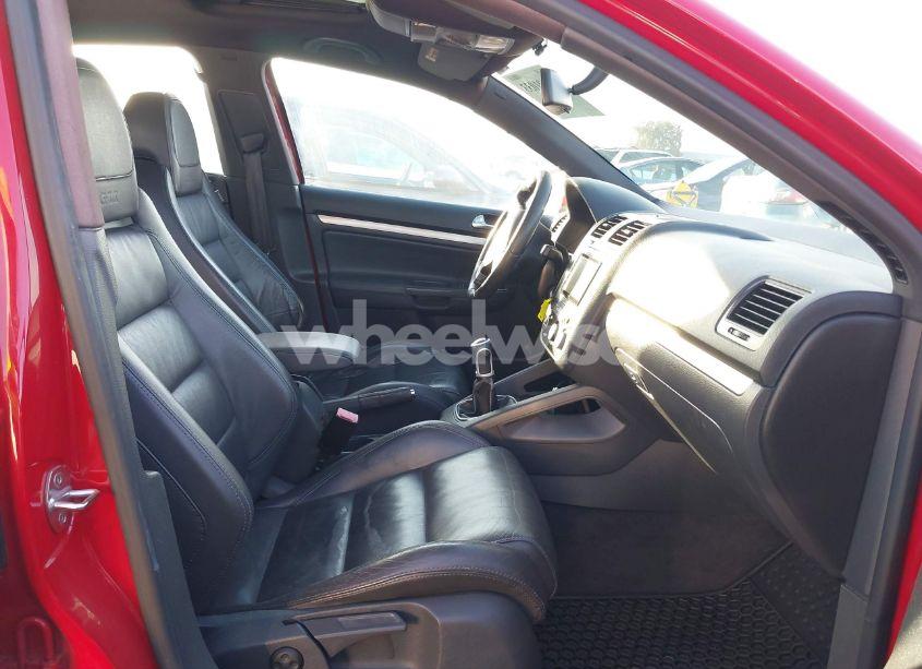 Photo 5 of 2006 Volkswagen Jetta GLI (VIN 3VWXJ71K16M632495)