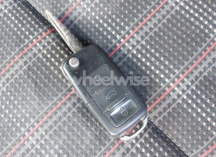 Photo 11 of 2006 Volkswagen Jetta GLI (VIN 3VWXJ81KX6M658518)