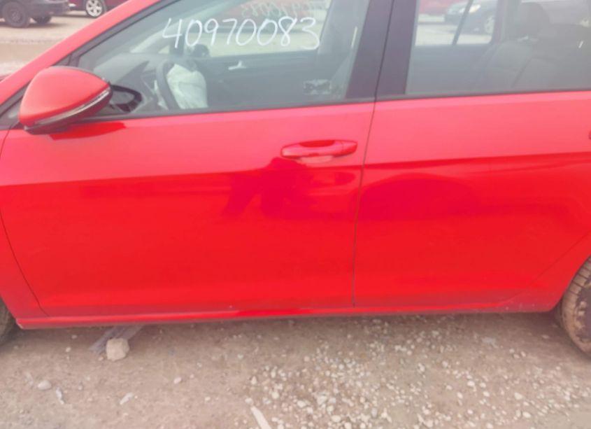 Photo 14 of 2019 Volkswagen Golf SPORTWAGEN 1.4T S/1.4T SE (VIN 3VWY57AU1KM500101)