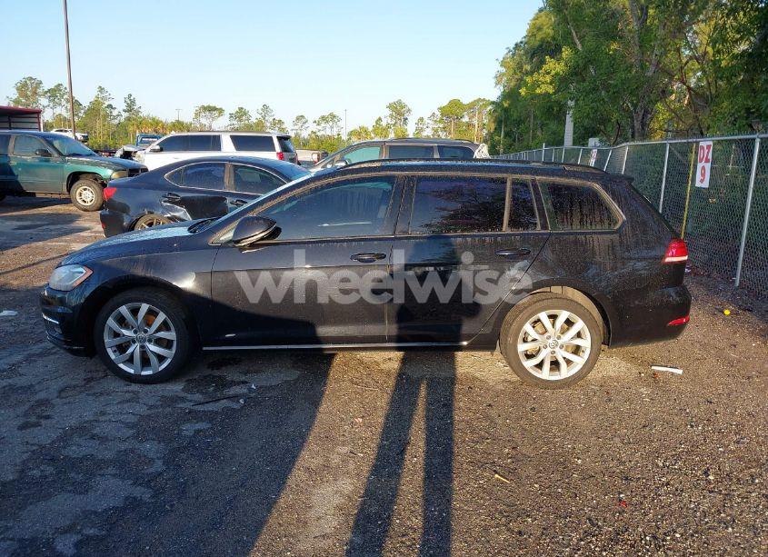 Photo 14 of 2019 Volkswagen Golf SPORTWAGEN 1.4T S/1.4T SE (VIN 3VWY57AU6KM507092)