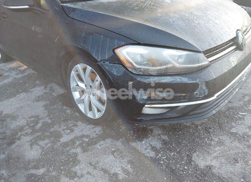 Photo 6 of 2019 Volkswagen Golf SPORTWAGEN 1.4T S/1.4T SE (VIN 3VWY57AU6KM507092)