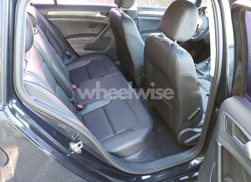 Photo 8 of 2019 Volkswagen Golf SPORTWAGEN 1.4T S/1.4T SE (VIN 3VWY57AU6KM507092)