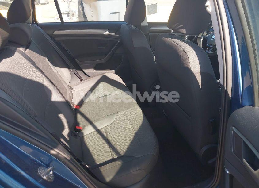 Photo 8 of 2019 Volkswagen Golf SPORTWAGEN 1.4T S/1.4T SE (VIN 3VWY57AU6KM515323)