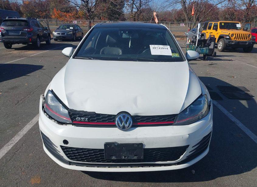 Photo 12 of 2016 Volkswagen Golf GTI SE 2-DOOR (VIN 3VWYT7AU2GM005192)