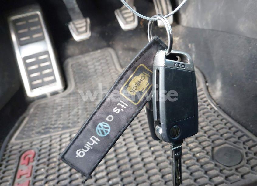 Photo 11 of 2015 Volkswagen Golf GTI S (VIN 3VWYT7AU8FM042777)