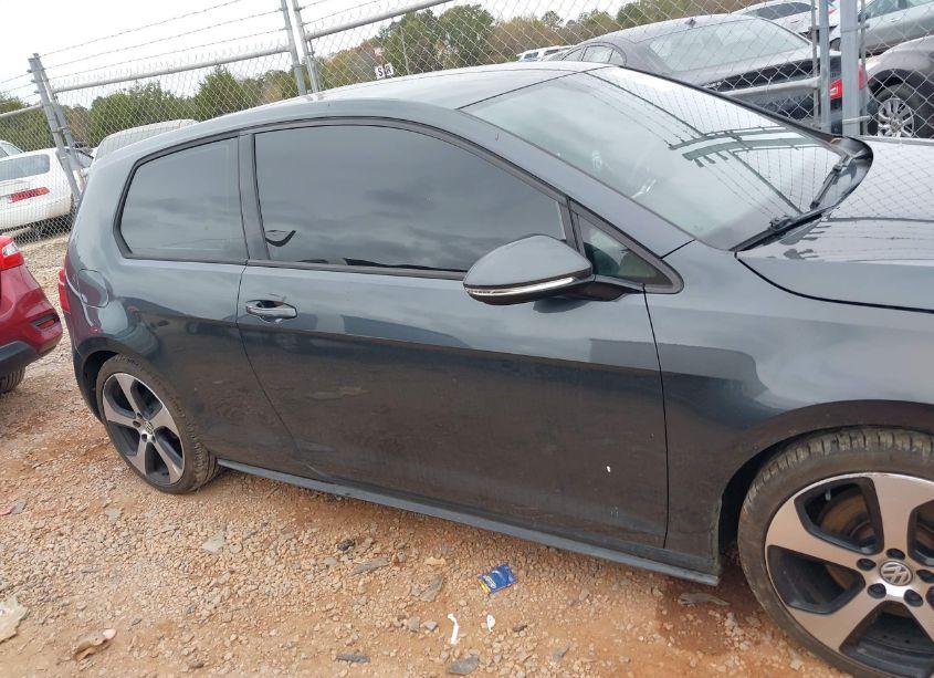 Photo 13 of 2016 Volkswagen Golf GTI S 2-DOOR (VIN 3VWYT7AU9GM038822)