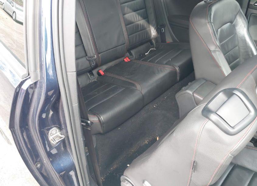 Photo 8 of 2015 Volkswagen Golf GTI 2.0T SE 2-DOOR (VIN 3VWYT7AUXFM027648)