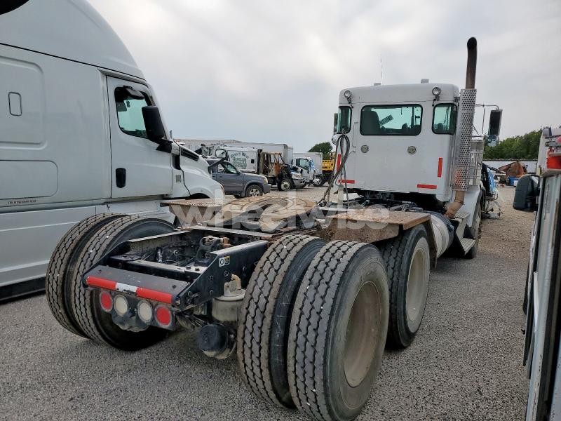 Photo 9 of 2019 KENWORTH CONSTRUCTION T800 (VIN 3WKDD40X8KF257262)