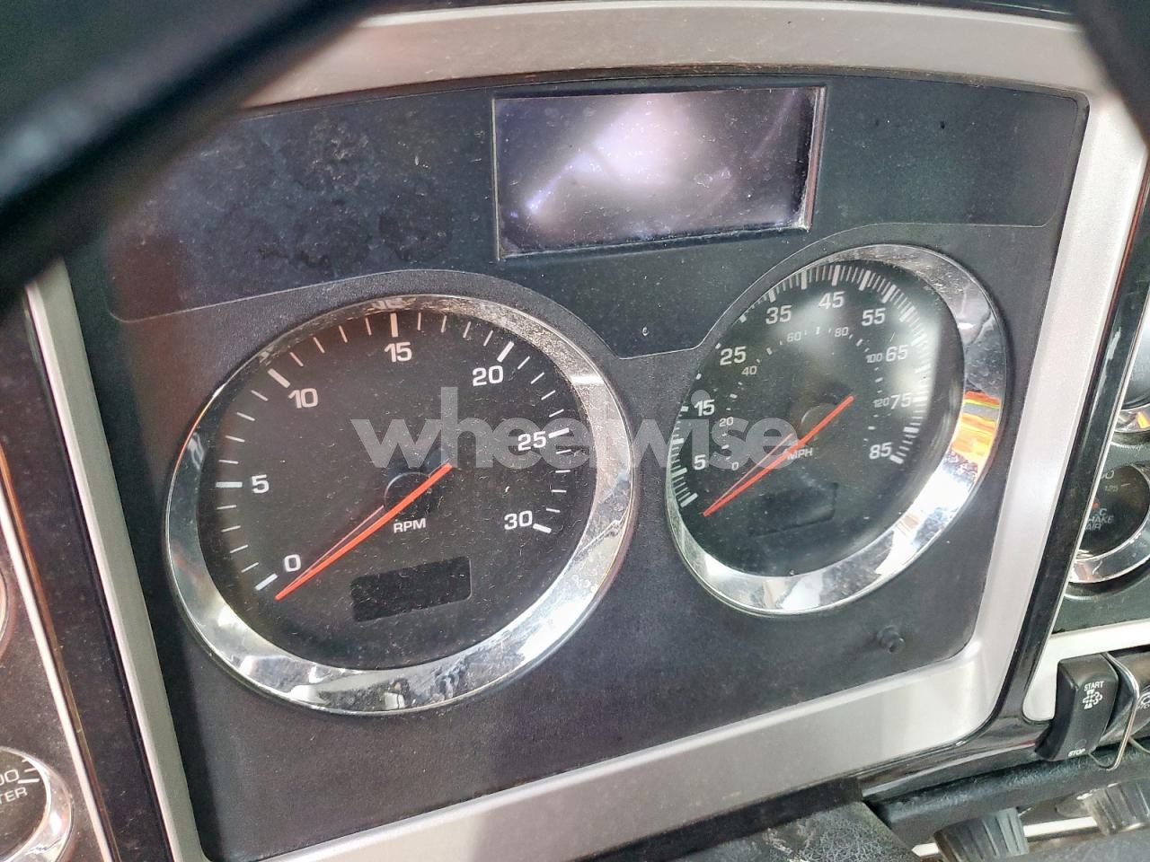 Photo 8 of 2020 KENWORTH T800 SEMI TRUCK (VIN 3WKDD49X0LF425335)