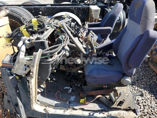 Photo 4 of 2021 KENWORTH CONSTRUCTI - TRUCKS SEMI TRUCK (VIN 3WKDP4EXXMF433506)