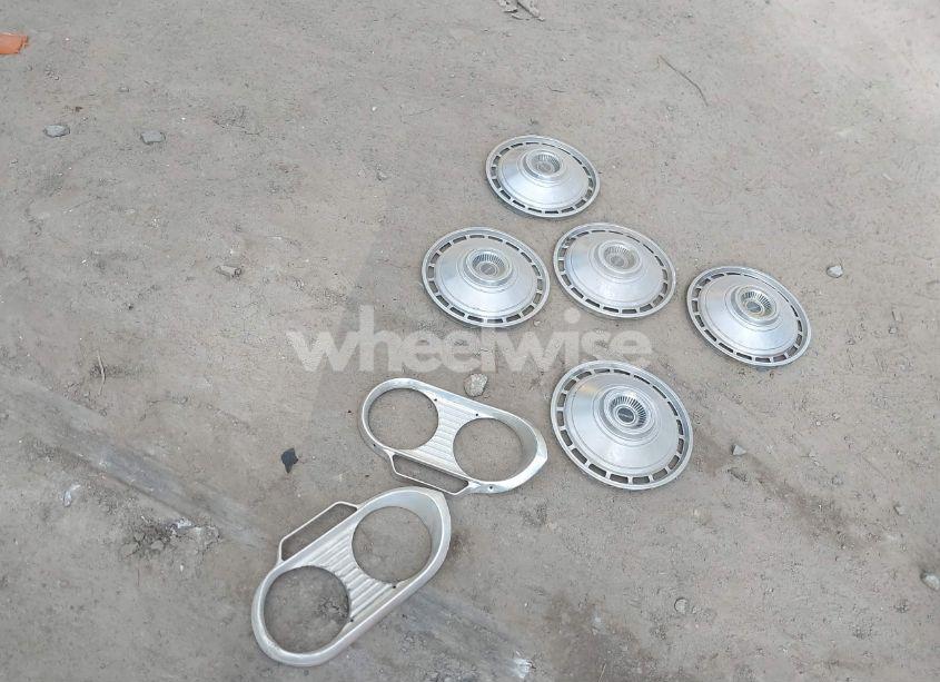 Photo 11 of 1964 Chevrolet Corvair (VIN 40967W244862)