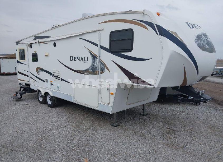 2010 Dutchmen Travel TRAILER (VIN 47CFD1P23AP624975) main photo