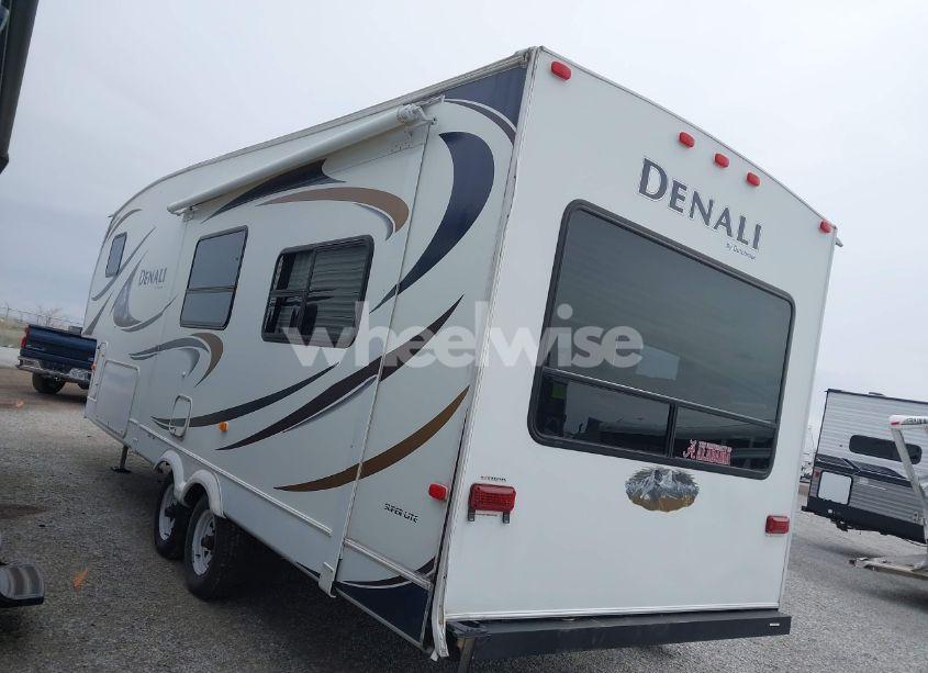 Photo 3 of 2010 Dutchmen Travel TRAILER (VIN 47CFD1P23AP624975)