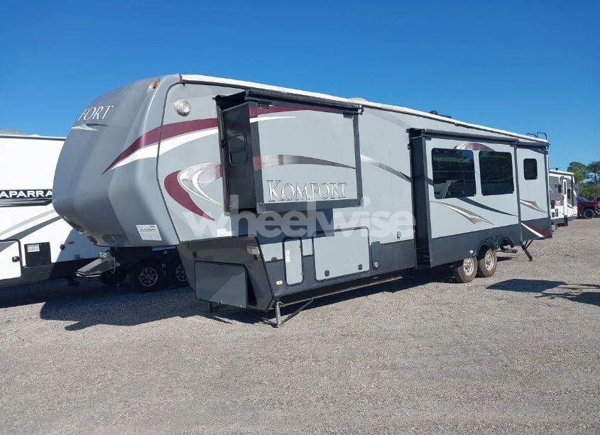 Photo 2 of 2013 Dutchmen Komfort TRAVEL TRAILER (VIN 47CFKMV22DP630880)